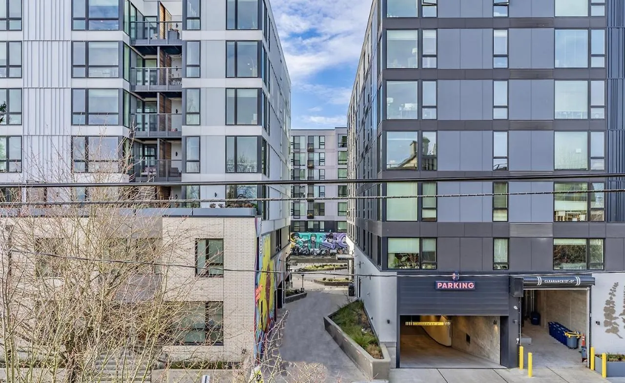 Seattle Modern And Stylish Penthouse Apartment 0*,  United States
